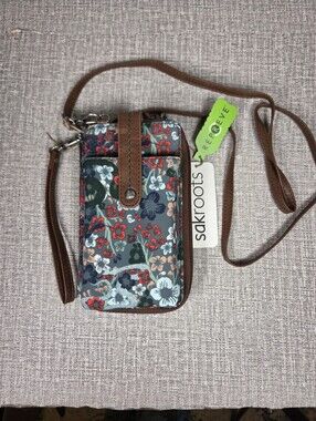 NEW Sakroots Salinas Phone Crossbody Vegan Wallet Emerald Snake Print Wristlet